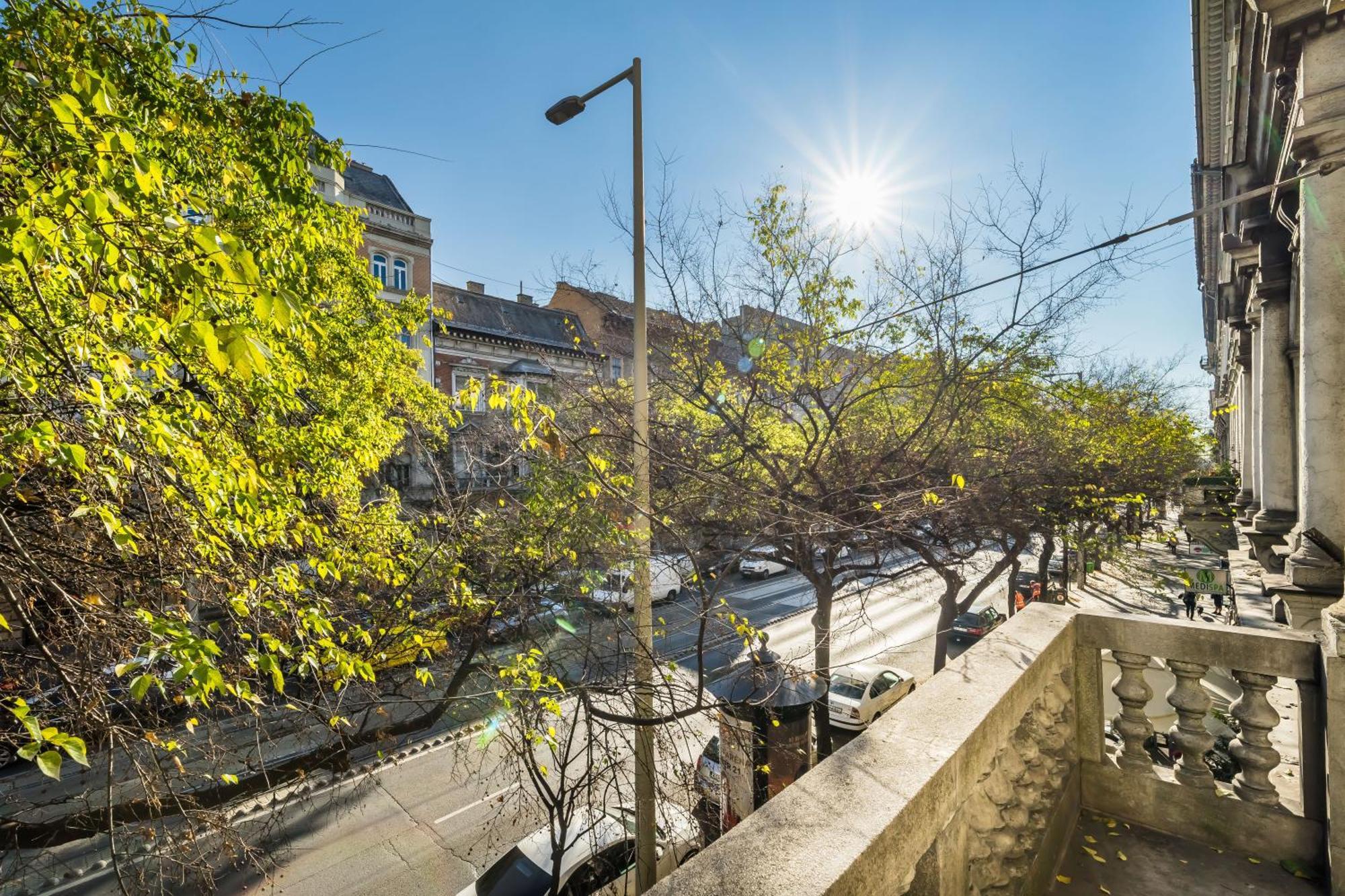 Grand Avenue Apartment Βουδαπέστη Εξωτερικό φωτογραφία